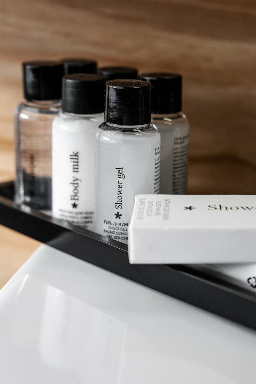 Фотографии номера Стандартный номер с мансардным окном в Гостинице Премьер Краснодар